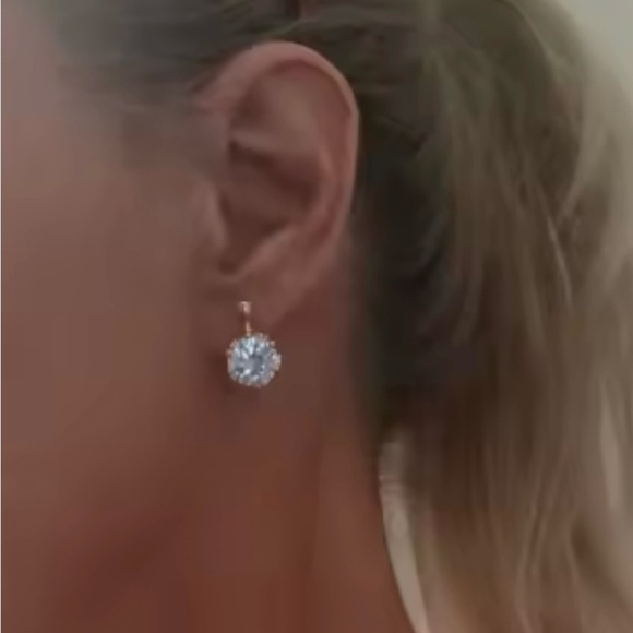 585 Rose Gold Color English Earrings for Women Simple Shiny Big Zircon Earrings - Picture 4 of 5